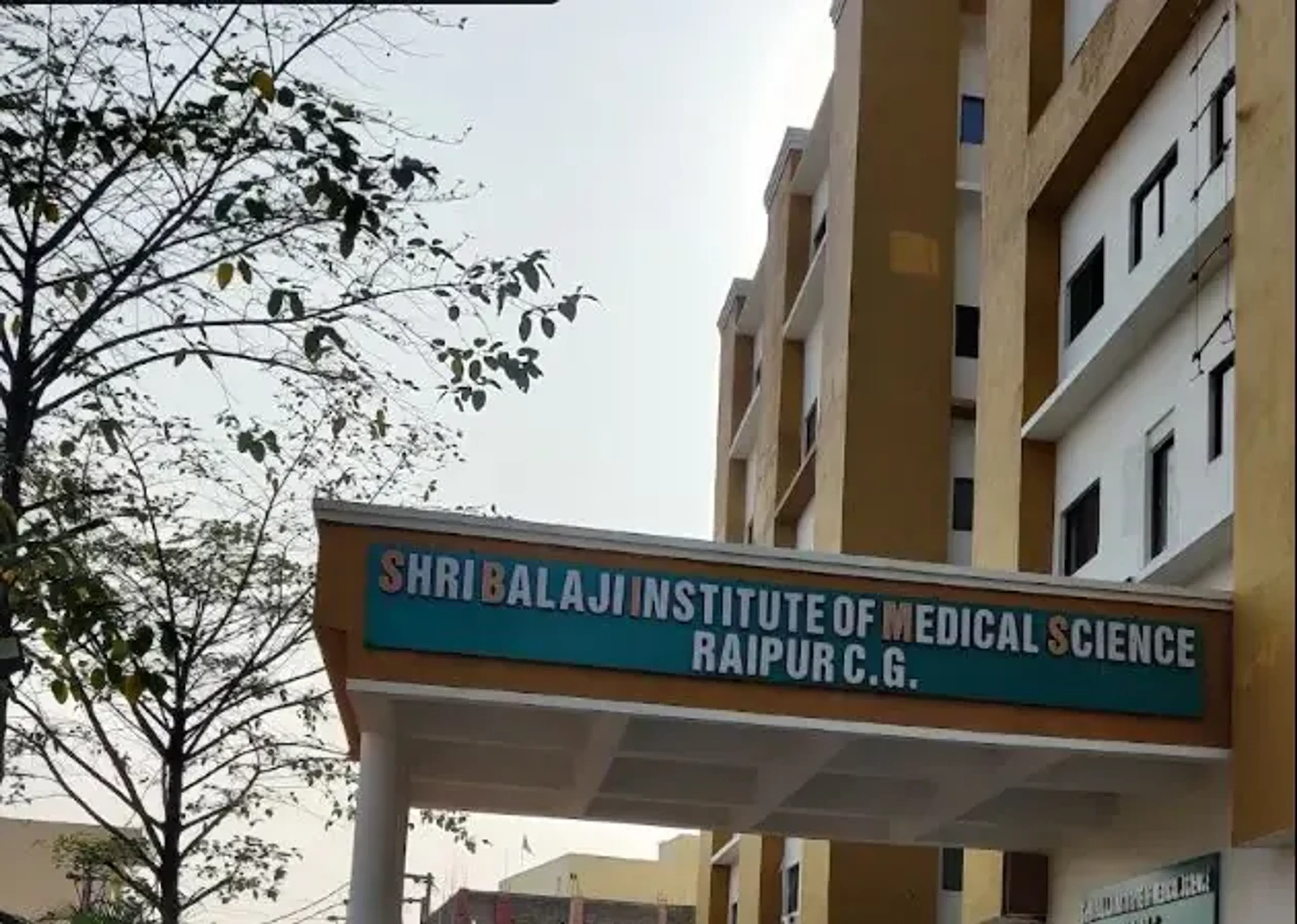 Shri Balaji Institute of Medical Sciences, Raipur campus photo 2