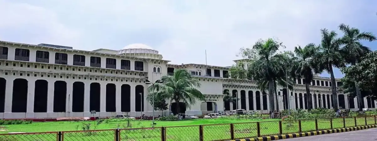 Dhaka National Medical College campus